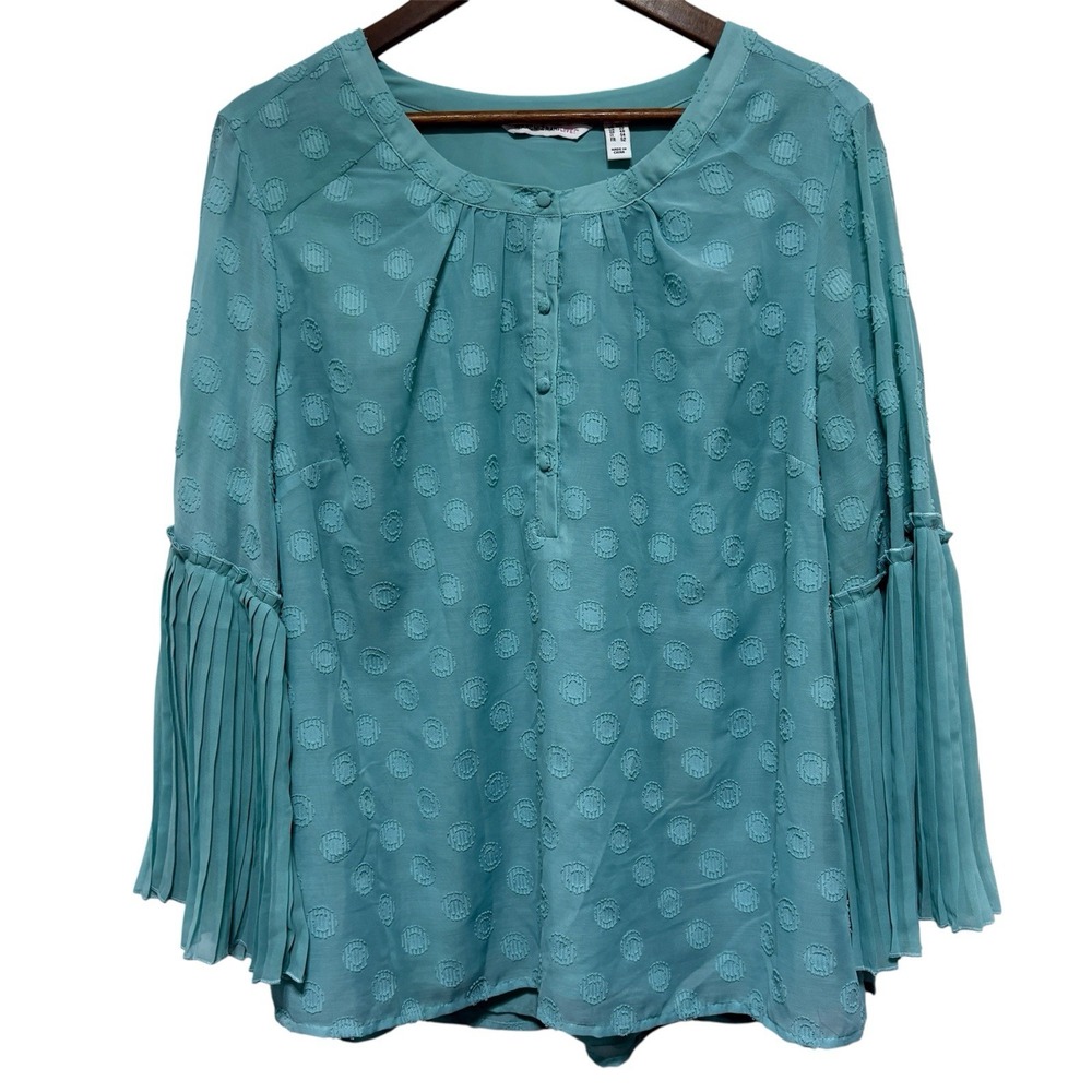 Isaac Mizrahi Live Blouse Womens 18W Light Blue Textured Bell Sleeve Pleated Top